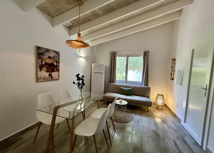 Islanders Cala en Forcat